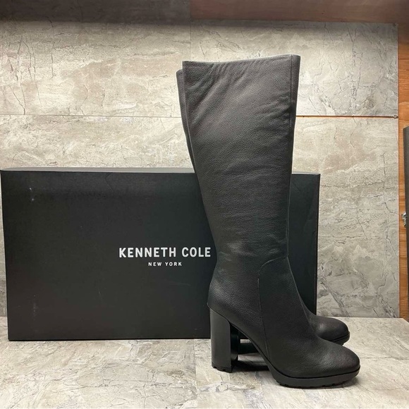 Justin Women's Knee-high Leather Heeled Boots - Picture 6 of 7